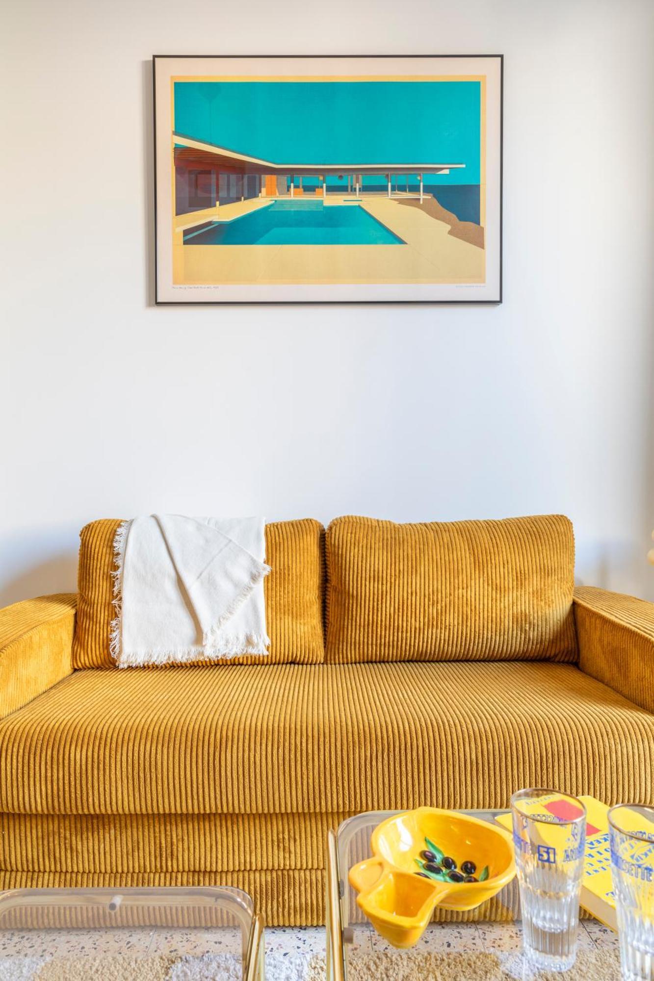 Petit Jaune, T2 Centre Ville Marseille Avec Balcon Extérieur photo