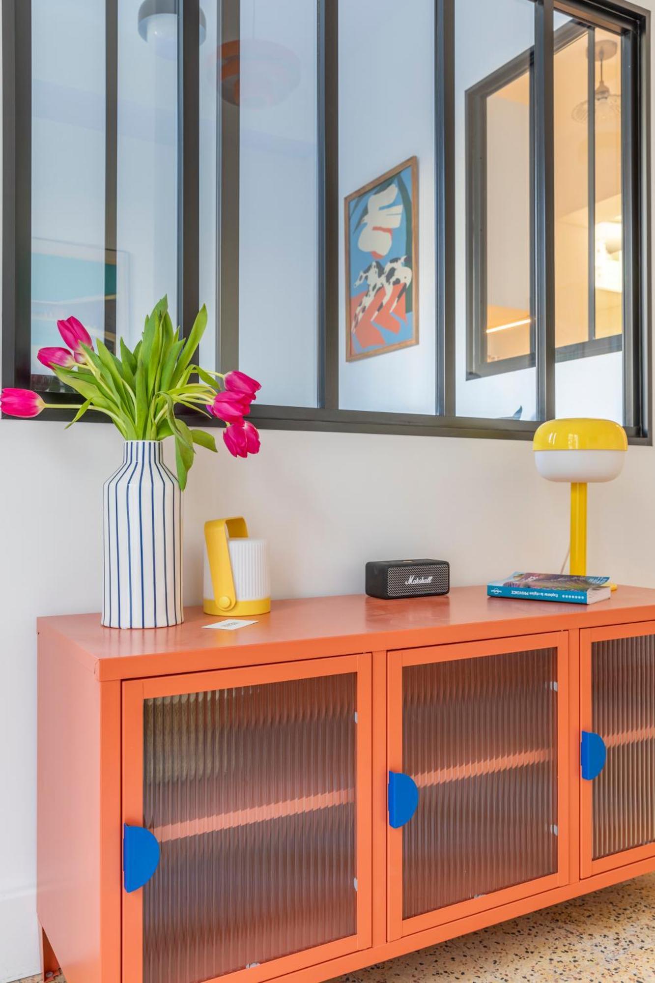 Petit Jaune, T2 Centre Ville Marseille Avec Balcon Extérieur photo