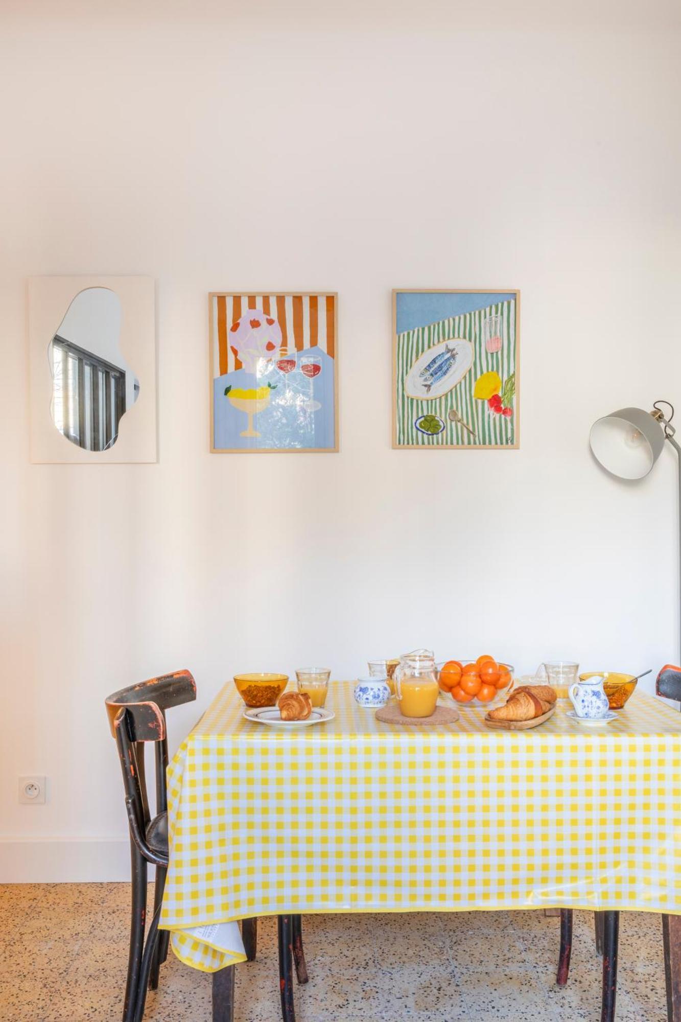 Petit Jaune, T2 Centre Ville Marseille Avec Balcon Extérieur photo